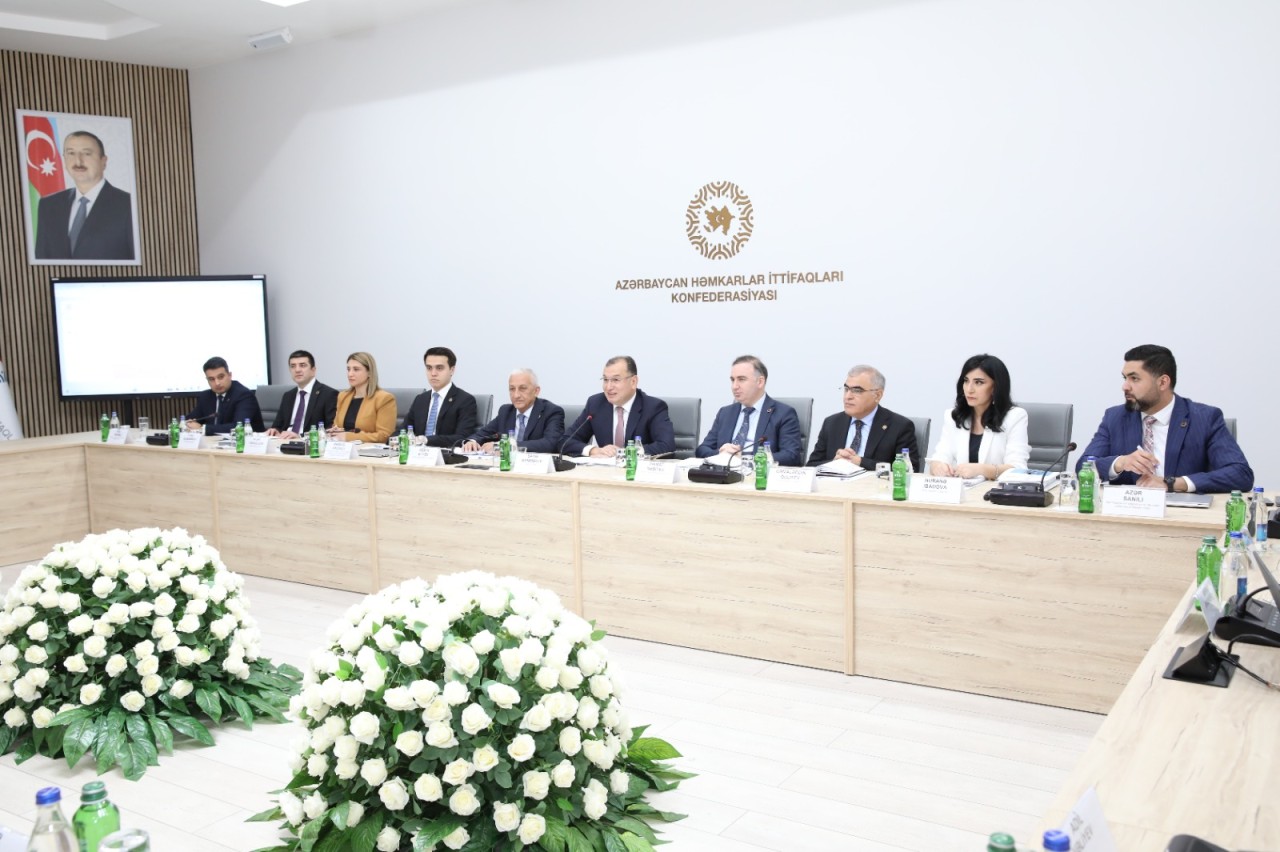Azərbaycan Həmkarlar İttifaqları Konfederasiyasında yeni mərkəzin açılışı oldu - FOTOLAR